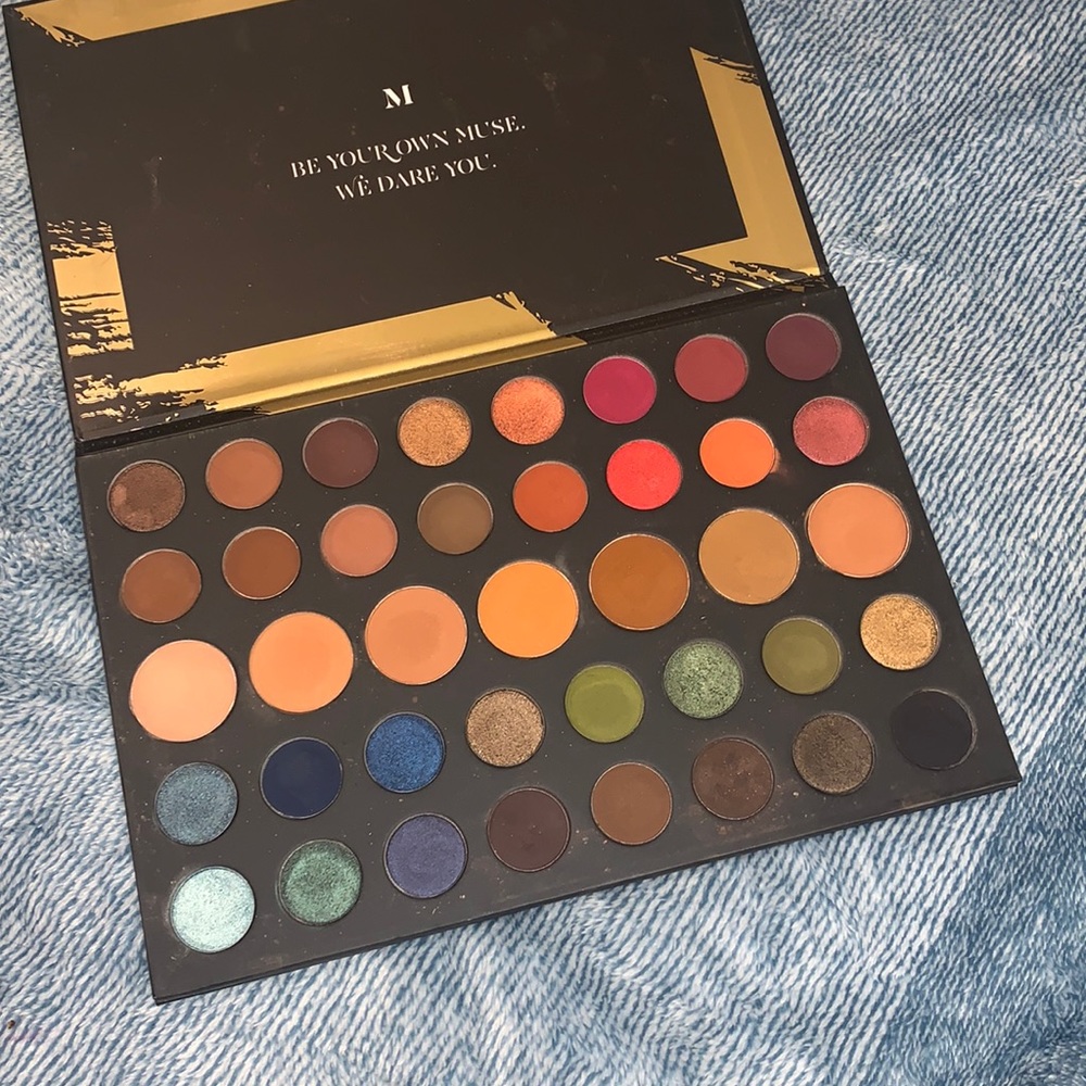 Morphe dare to create 39a eyeshadow palette